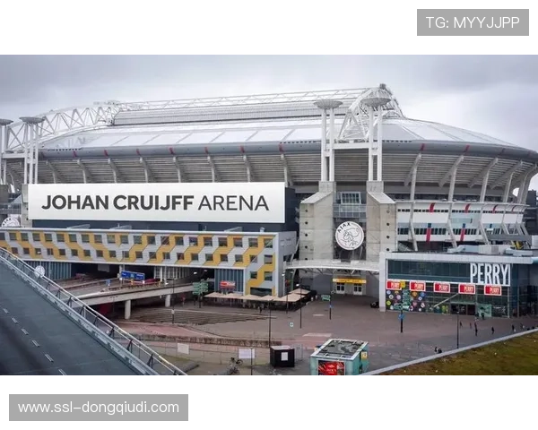 诺坎普升级细节:新增可伸缩屋顶与智能座席系统 诺坎普升级细节:新增可伸缩屋顶与智能座席系统