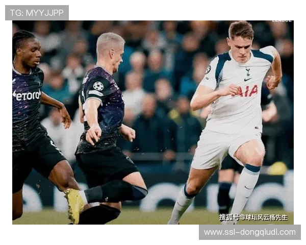 布拉格斯拉维亚1-1逼平巴萨，门将曼杜斯8次扑救当选MVP