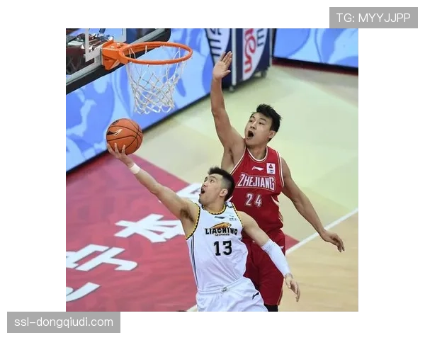 【2026年4月CBA联赛赛事内容国际化趋势·赛前·深度报道深度报道：CBA季后赛裁判报告双语发布，透明化举措旨在回应国际关切。